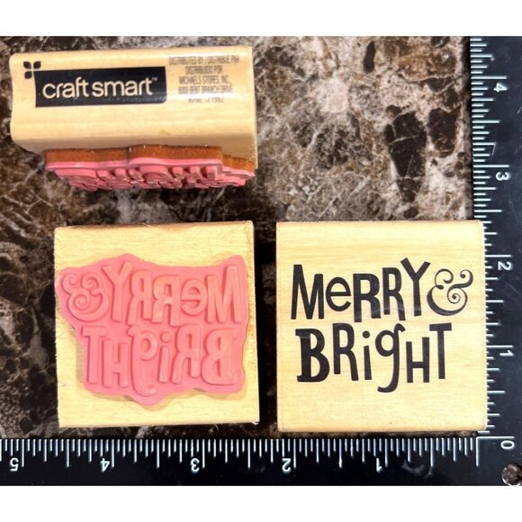 2014 Craftsmart Wood Mounted Rubber Stamp "Merry & Bright" 355868 - Picture 2 of 2